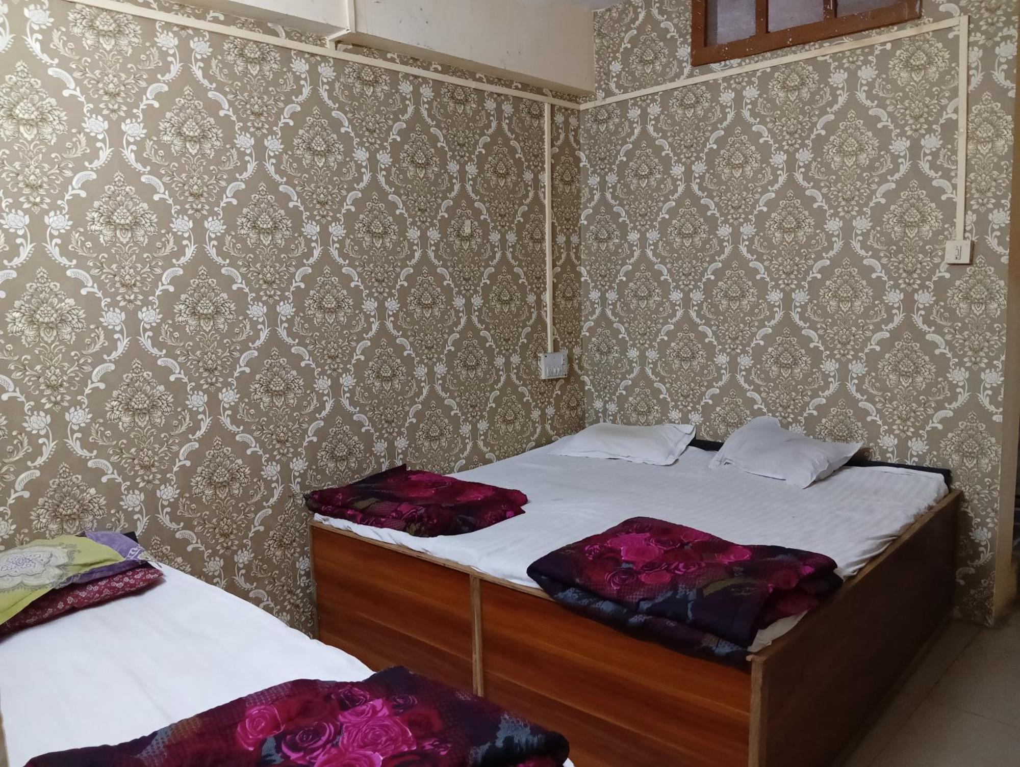 Hotel Avantika ウッジャイン エクステリア 写真